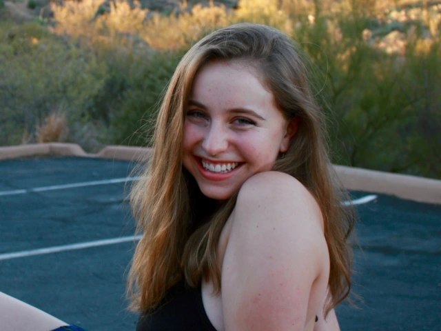 Corinne Winsten Headshot