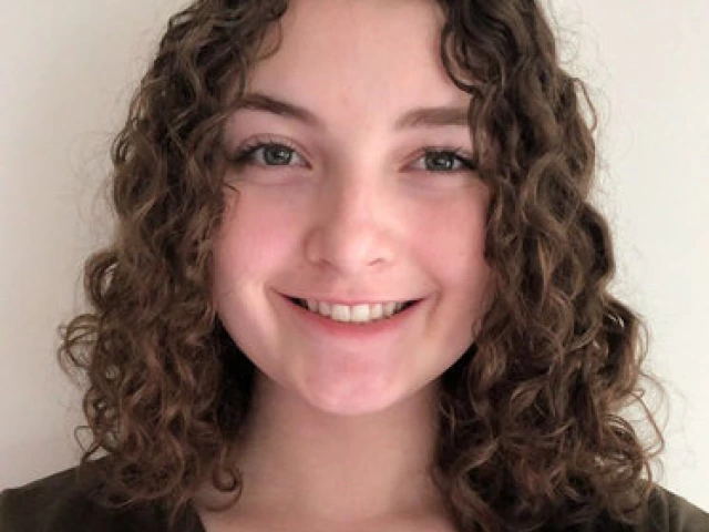 Riley Aldrich Headshot